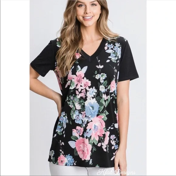 ❤️LAST 1! V Neck Floral Contrast Knit Top! - Picture 7 of 9
